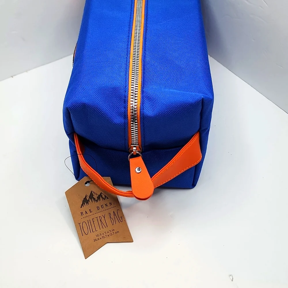 RAE DUNN Toiltry BAG BLUE